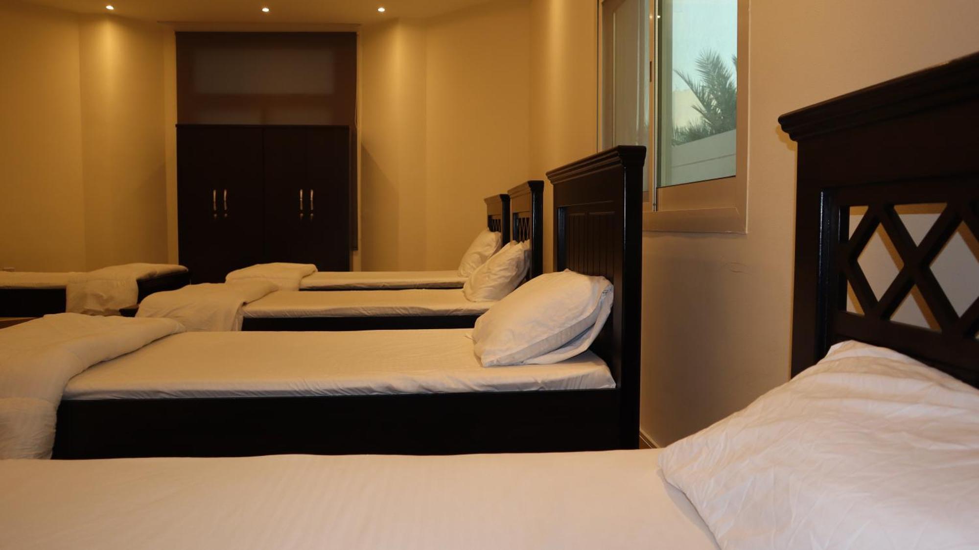 International Abu Dhabi Hostel Exterior photo